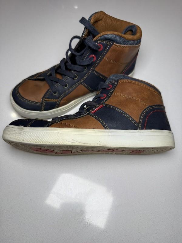 Levi’s Boys High Top Shoes Size 4 Brown And Blue