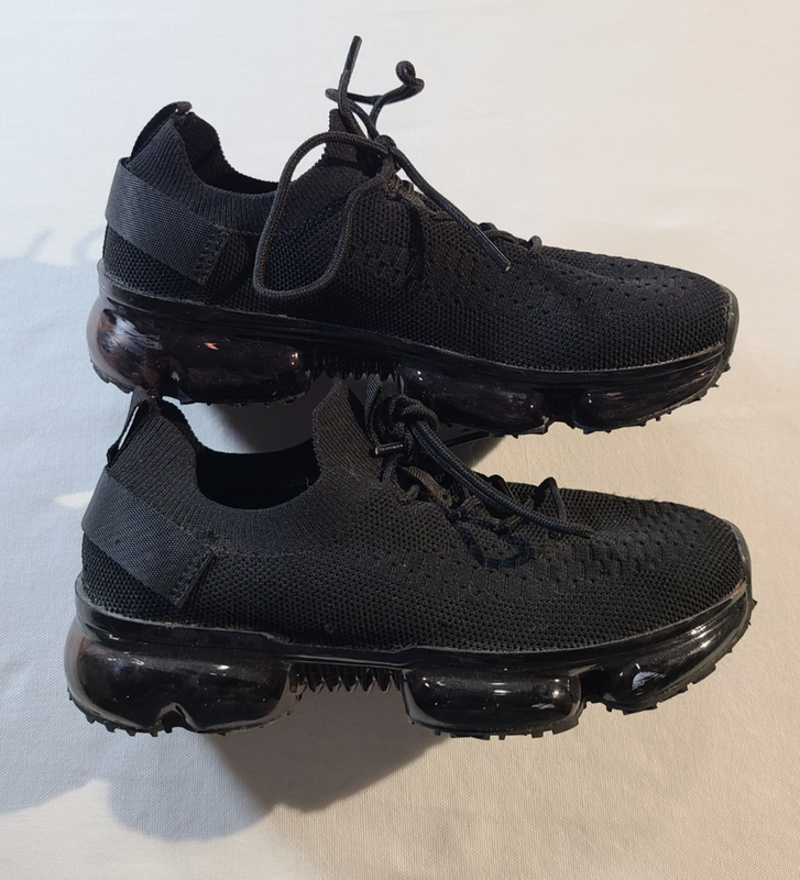 Link Kids Black Casual Breathable Lace-Up Mesh Sneakers size 2