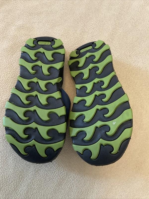LLBean Sandals 11 Boys Girls Navy Blue Flip Flop Style