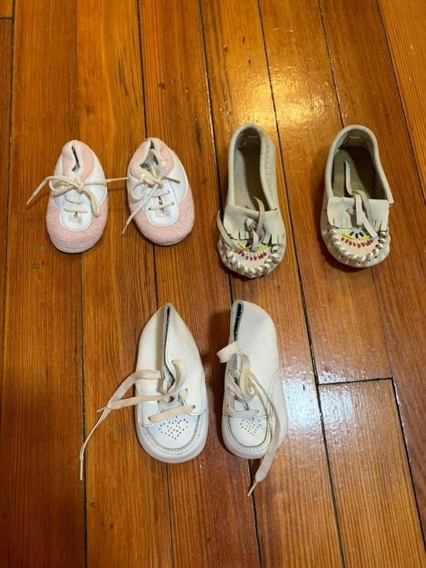 Lot of 3 Pair Infant Newborn Baby Shoes Various Colors