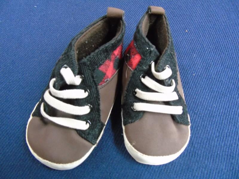 Lot Of 3 Pairs Baby Shoes Sz 3-12M: Osh Kosh B’gosh Rising Star Wonder Nation
