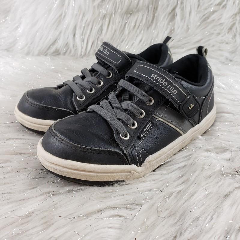 MADE 2 PLAY By Stride Rite Black Leather Easy On Casual Shoes Toddler Size 10 M
