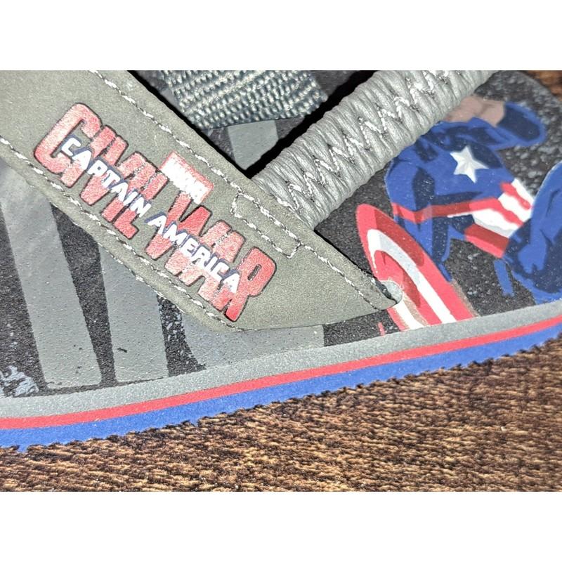 Marvel Boy Sandals Size 5