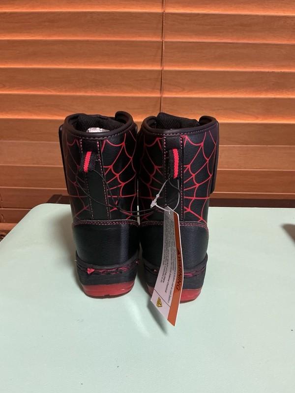 Marvel Spiderman Light-up Insulated Mid-Calf Slip-on Winter Boots Boys Size 6
