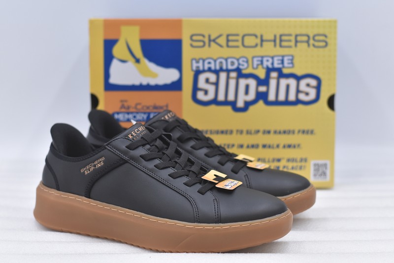 Men's Skechers Court Break Double Vented Slip-In Sneaker Black Size 10.5 183177