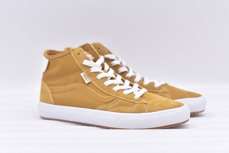 Men's Vans The Lizzie Suede High Top Sneakers in Gold & White Size 9.5