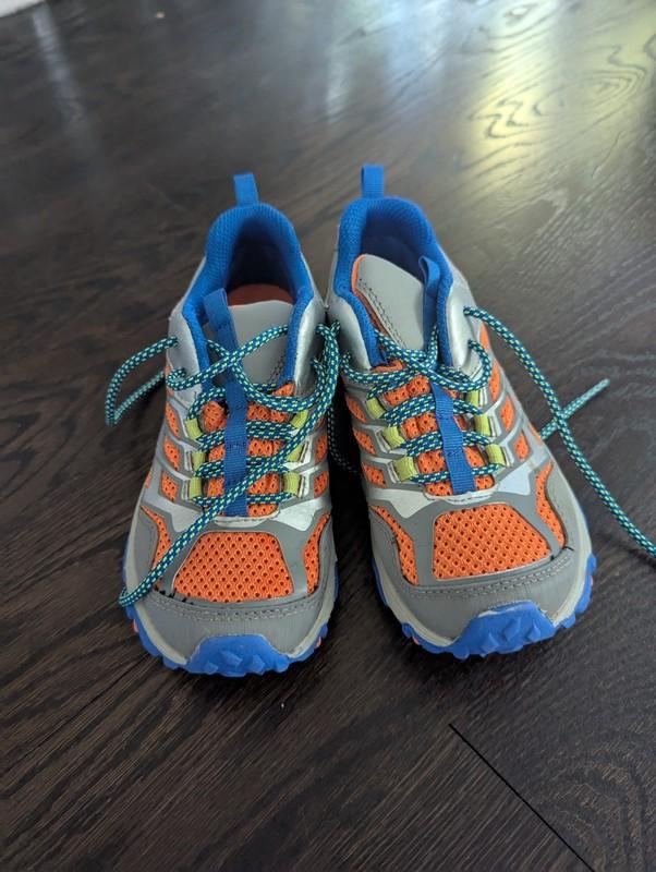 Merrill Boys Hiking Shoes Low Top Size 13.5 Youth