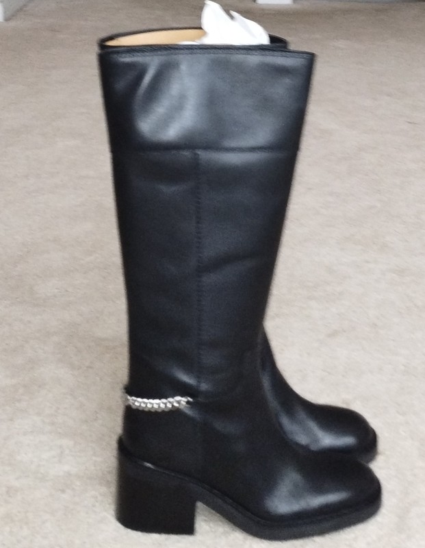 Michael Kors Carlisle Black Leather Riding Boot Black 10WS. New With Box