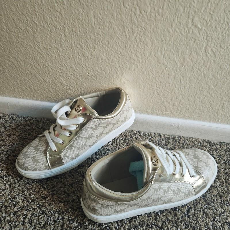 Michael Kors Finola Sneakers Women/Youth Fit Cream/Gold Size 4