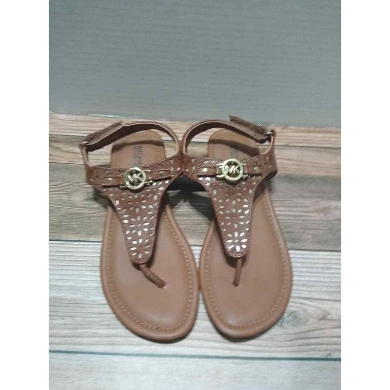 Michael Kors Leather Thong Sandals Size 2 Girls