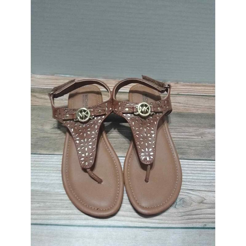 Michael Kors Leather Thong Sandals Size 2 Girls