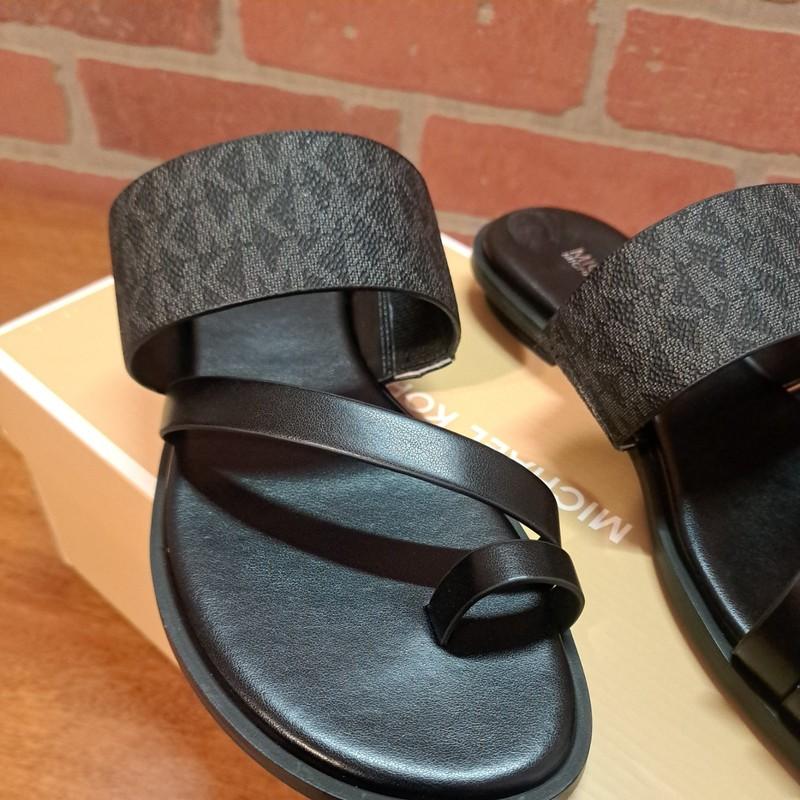 Michael Kors Nelson Flat Sandal Black Size 6.5M Brand New