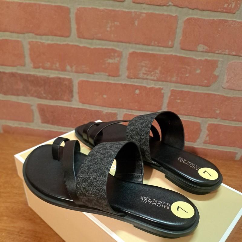 Michael Kors Nelson Flat Sandal Black Size 7.0M Brand New