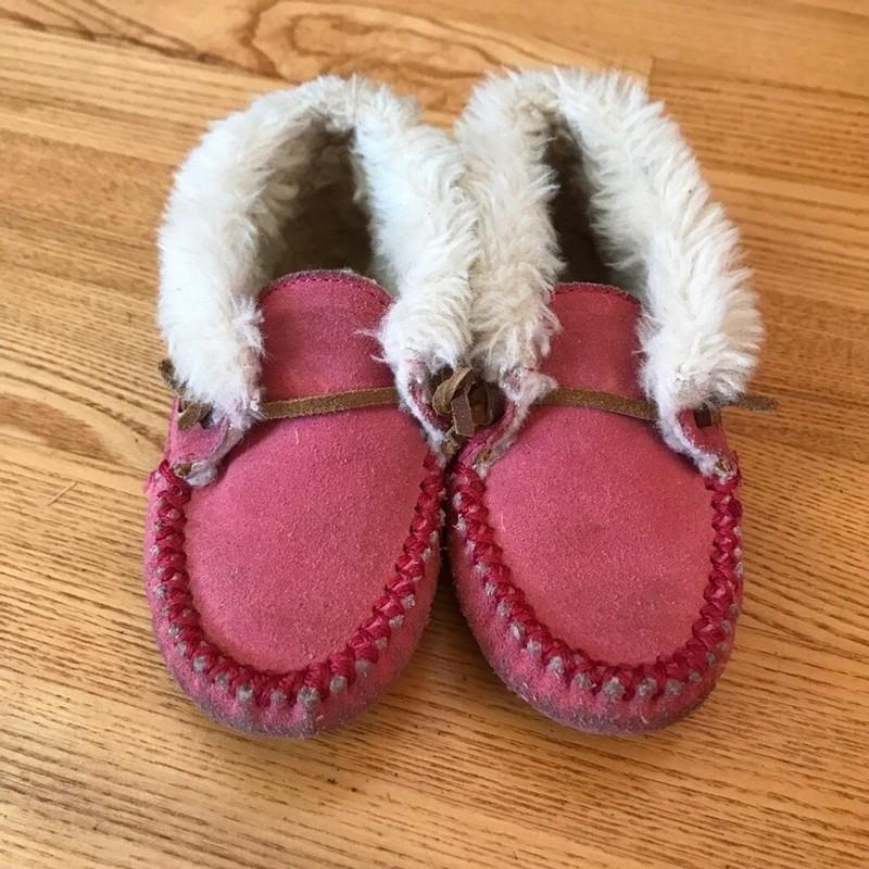 Minnetonka Moccasins Charley Slippers Toddler Little Kid Dark Pink Girls Size 7
