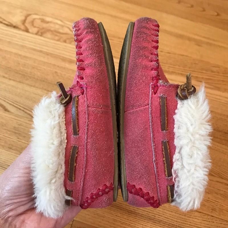 Minnetonka Moccasins Charley Slippers Toddler Little Kid Dark Pink Girls Size 7