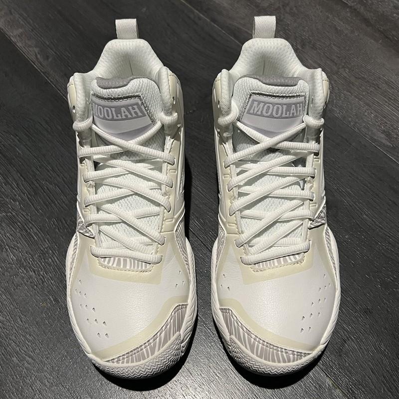 Moolah Press Break White Basketball Shoes Youth Size Brand New No Box