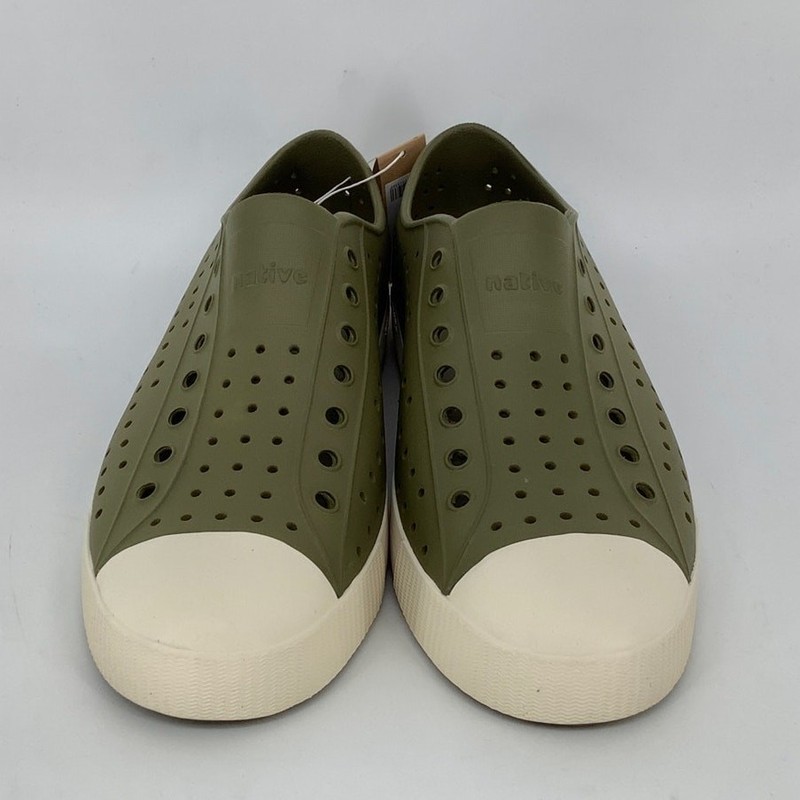 Native Shoes Men 11 Rookie Green Jefferson Slip On Sneaker Perforated P2-64