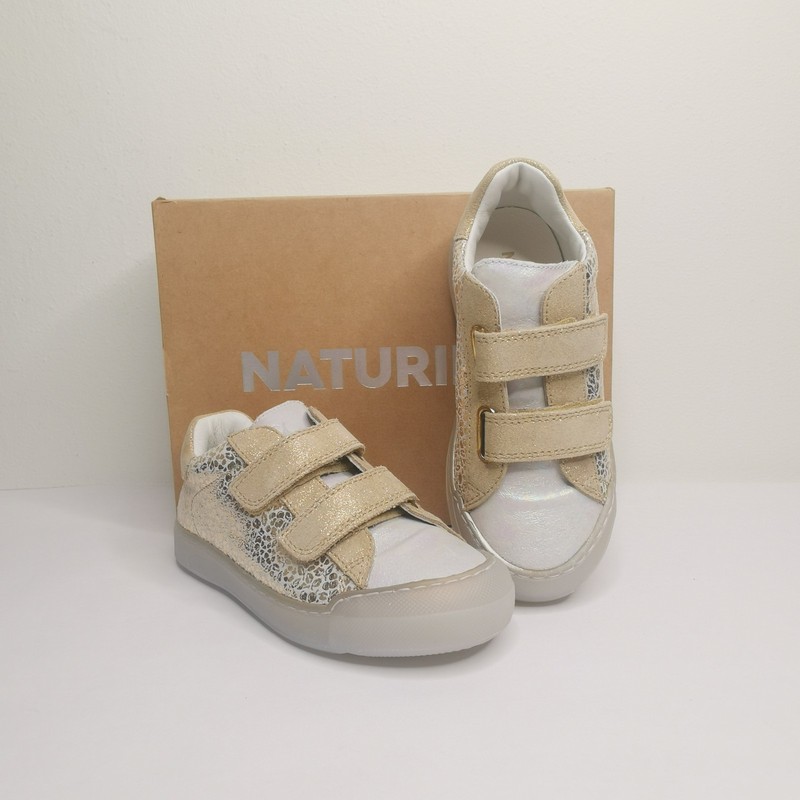 Naturino Eindhoven Leather Sneakers Shoes Kids Girls Size 27 & 28 US 10.5 & 11.5