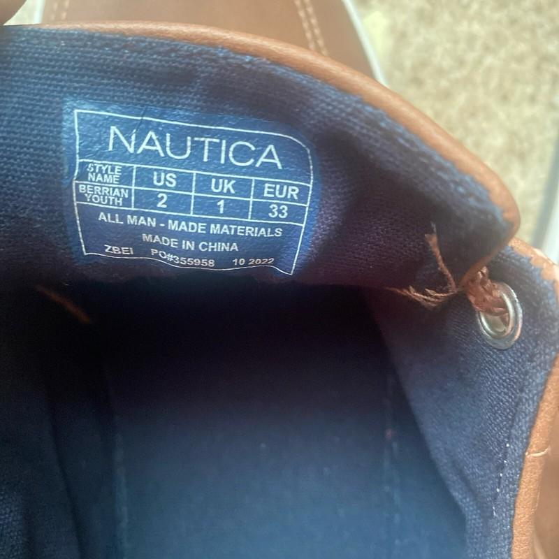 Nautica Boys Casual Low Lace-Up Shoes Sneaker Tan Brown Size 2. Great Condition