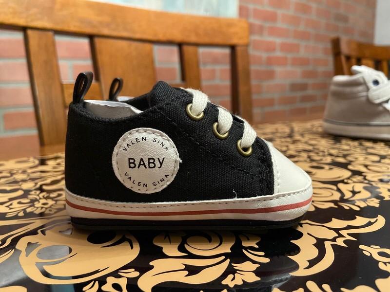 NEW 2 Pair Of Valen Sina Baby Shoes Infant - Size 1 Sneakers