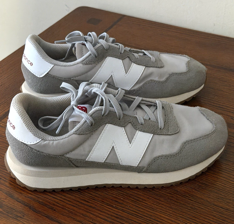 New Balance 237 Shoes Sneakers Boys Size 6 M Gray Casual GS237PE MINT