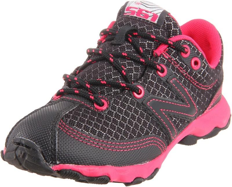 New Balance KT561BPY Trail Runner Shoes (Little Kid/Big Kid) Black/Pink 4 M US