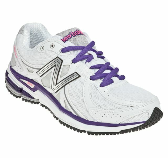 New Balance Women's Course Running / Athletic / Training Sneakers W780WP2
