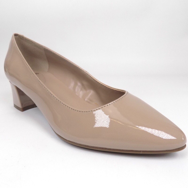 NEW Bandolino Aleth 3 Low Heel Pump Women Shoe Size 6.0 WIDE Natural Patent