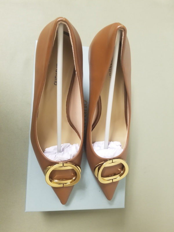 New C.Paravano Womens Brown Leather Pumps