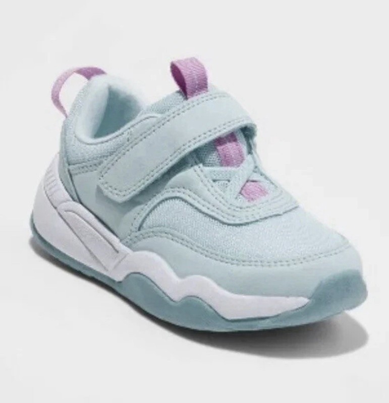 NEW Cat & Jack Mint Toddler Bowie Sneakers Size 5 F143