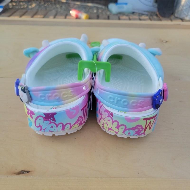 New Crocs X Squishmallows Limited Edition Caedia Classic Clog M6 W8