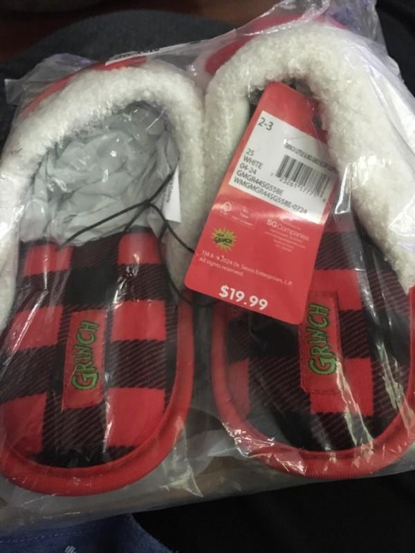 NEW Dr. Seuss Grinch And Cindy Lou Holiday Slippers Sz 2-3