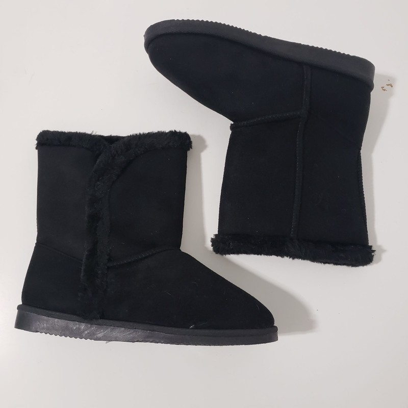 New Fabkids Tulip Hem Fuzzy Boot In Black Size 5