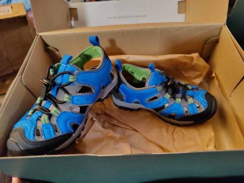 NEW GANDER MOUNTAIN DELTA LEROY SANDAL Boys Toddler HIKING/WALKING SIZE 9 Blue