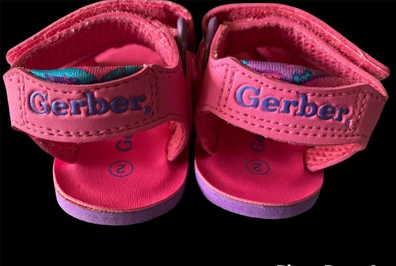 New Gerber Baby Girl Size 2 Pink Rubber Sandals Bright Pink Color