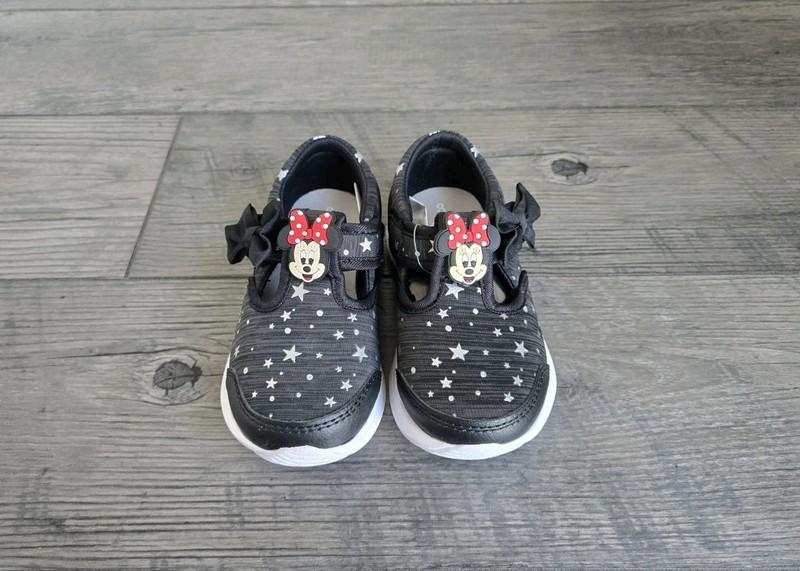 New Girls Black Minnie Mouse Shoes With Bow And Stars Size 8 (for 2-3 Years Old)