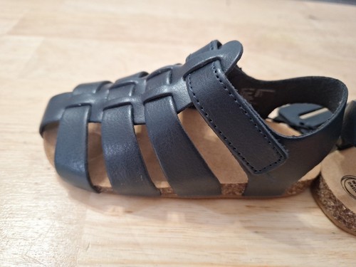 New Girls Infant Size 6 Fisherman Sandal By Wonder Nation