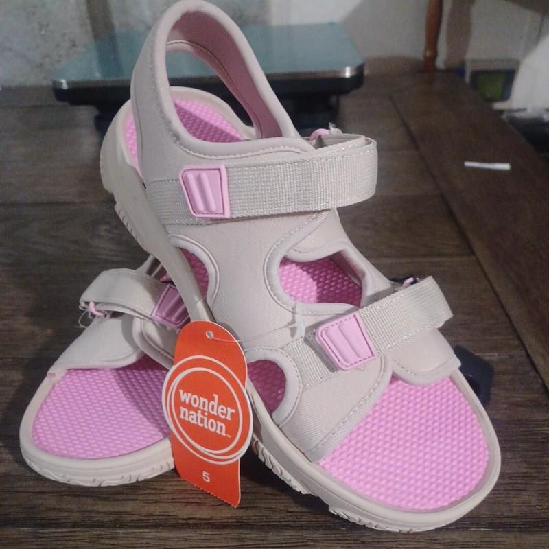New Girls Nature Sport Lightweight Easy On/off Adjustable Comfort Size 5 Neutral