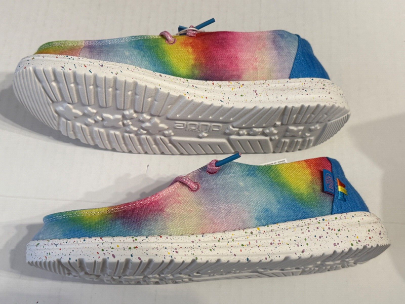 New Hey Dude Wendy Dreamer Magic Rainbow SZ 6 Youth = 7 Wms Tie Dye