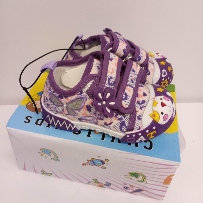 New Infant's Chulis Canvas Kitty Cat Sneakers. Size 2 Shoes