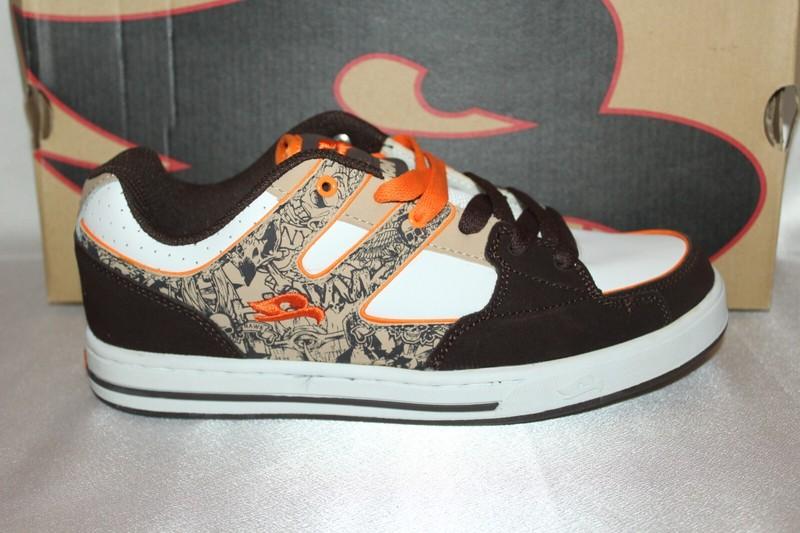 NEW NIB ETHAN HAWK Brown White Leather Skateboarding Sneakers Shoes Boys Sz 7