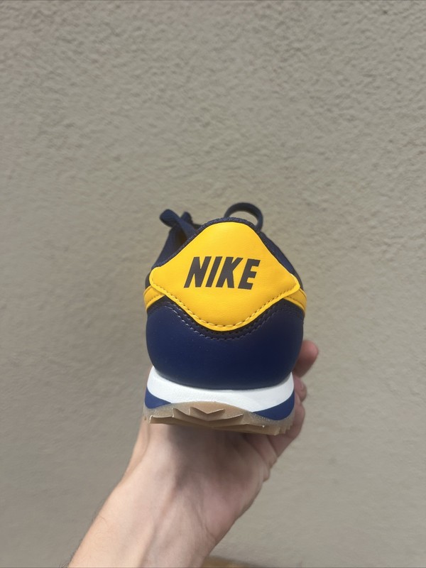 NEW Nike Cortez Midnight Navy / Gold DM0950-401 GS Sizes 3y 3.5y 4y 5.5y 7y