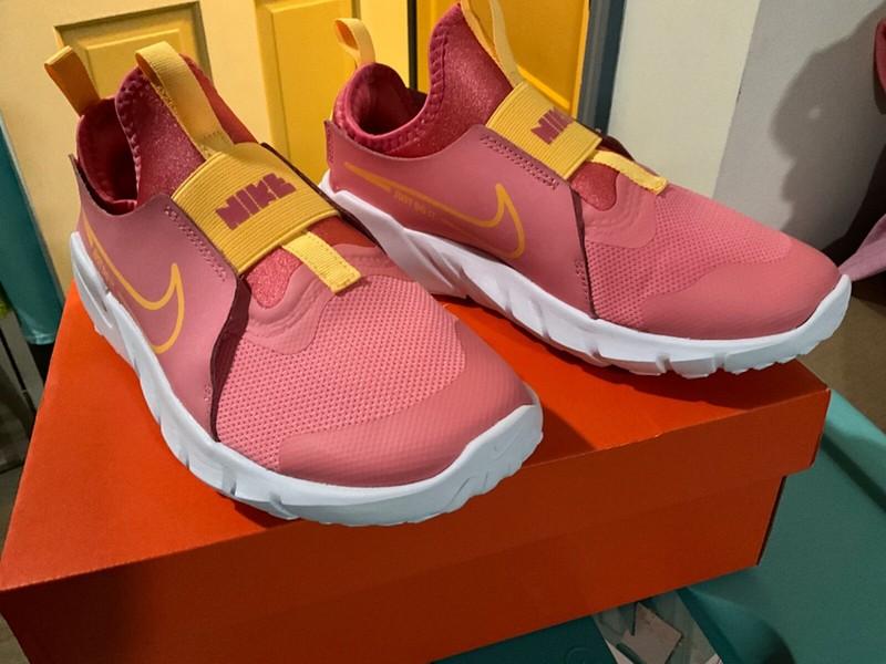 New Nike Flex Runner 2 Big Kids Girls Slip On Shoes Coral Pink DJ6038- SIZE 6Y