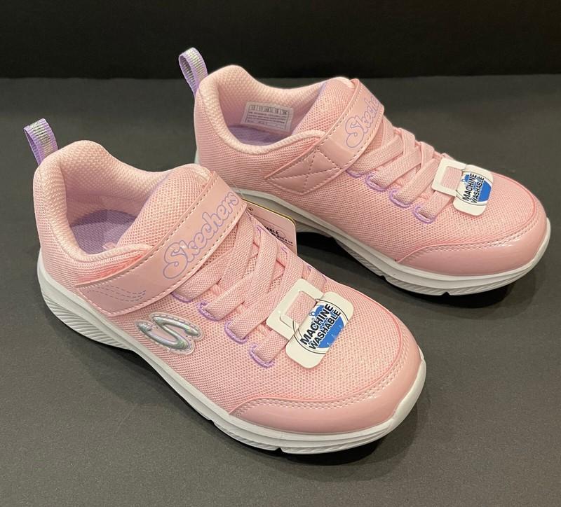 New Skechers Girls Athletic Shoes Size: 11 Big Kids Running Sneakers Light Pink