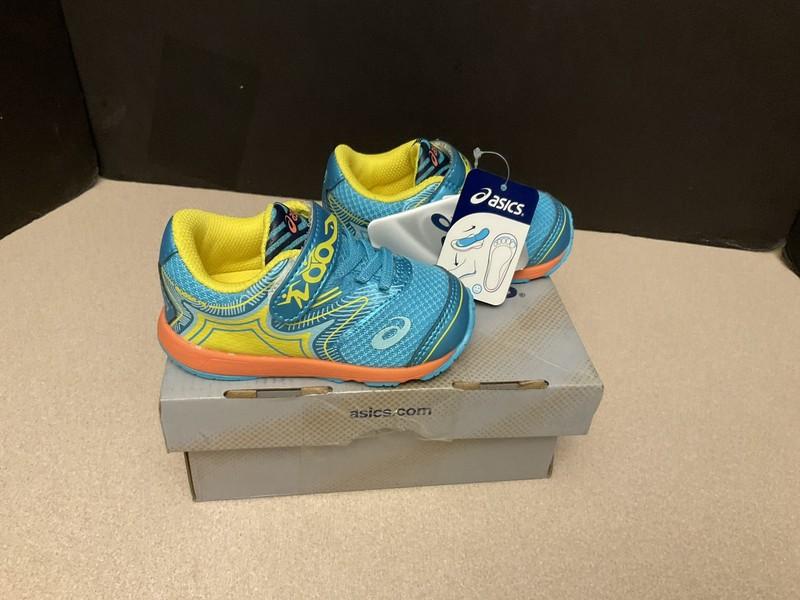 New Toddler Asics Noosa TS Athletic Shoes. Size K5. Awesome Shoes