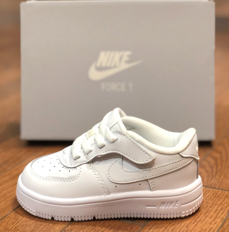 *NEW* TODDLER BABY NIKE AIR FORCE 1 EASYON (TD) WHITE / WHITE (FN0236 111) 