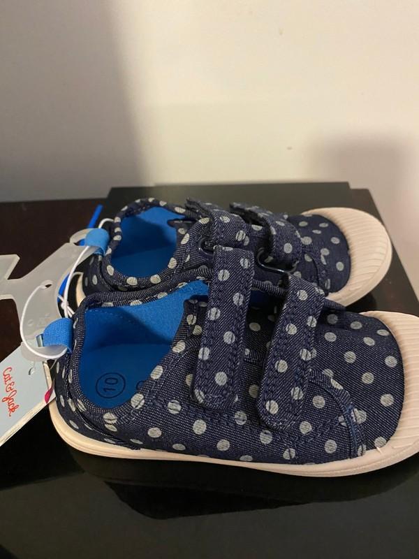 NEW TODDLER GIRL'S SIZE 10 CAT & JACK CASUAL SNEAKERS