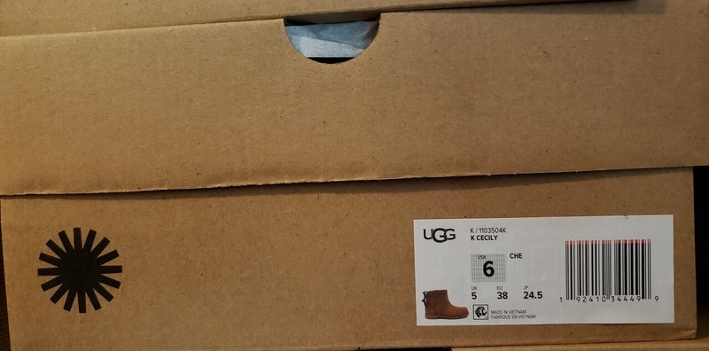 NEW UGG Cecily Bow Short Boot - Chestnut - Kids Size 6 / Womens Size 7 - IN BOX