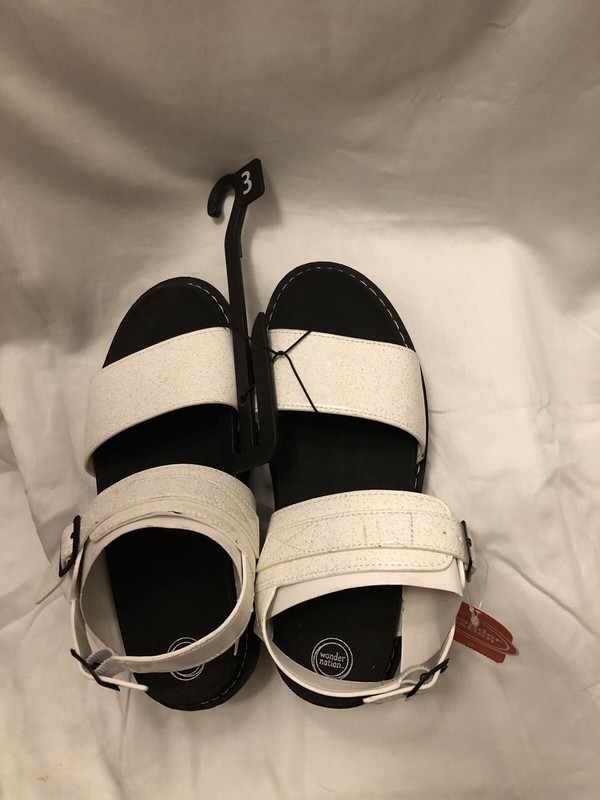 New With Tags Girls Size 3 Wonder Nation White Glitter Flatform SKU SH2