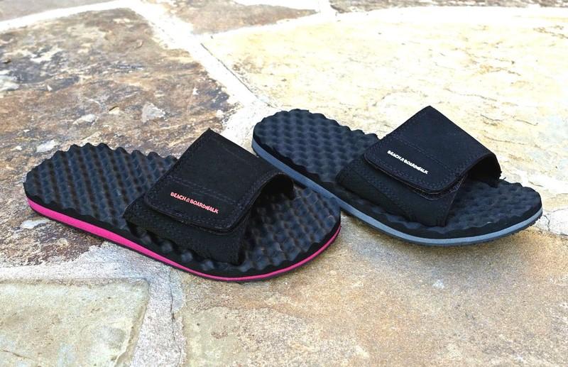 NEW Women's Boys Unisex Sports Slide Ultra soft massage sole adjustable 612L